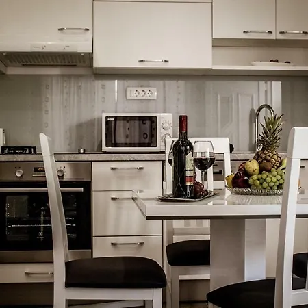 Dujmovic スプリト